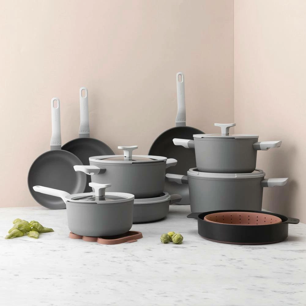 Leo 2.1 qt. Aluminum Nonstick Sauce Pan in Grey with Glass Lid by BergHOFF - Image 3