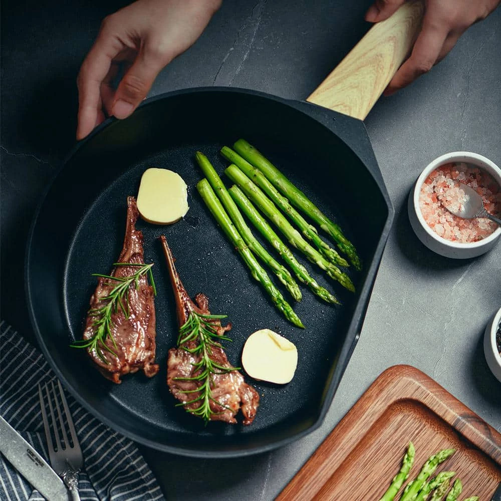 11 in. Cast Iron Skillet Nonstick Frying Pan in Black by CAMMEX - Image 5