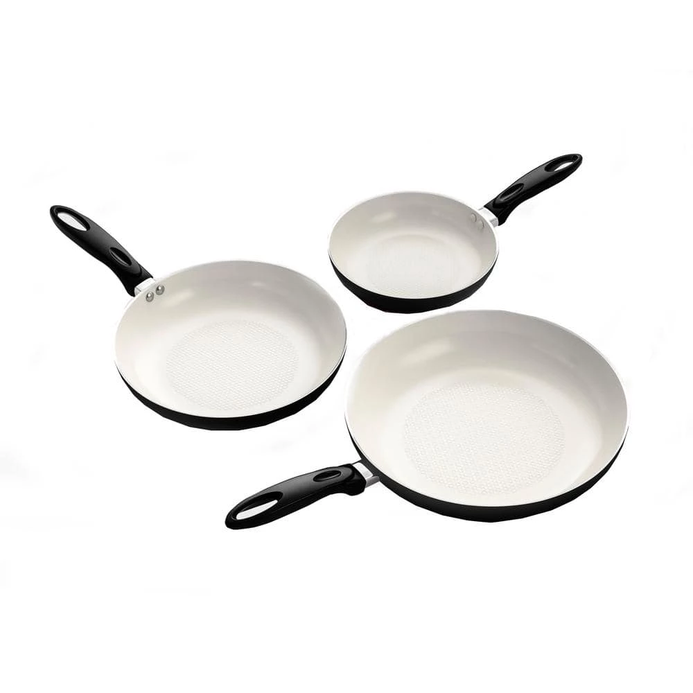Professional 8 in. Aluminum Ceramic Nonstick Frying Pan in Black by ExcelSteel