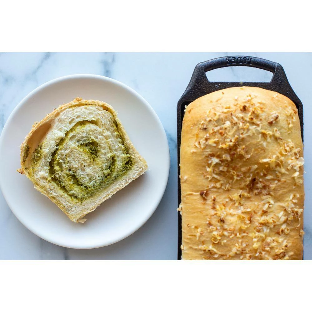 8.5 in. x 4.5 in. Cast Iron Loaf Pan by Lodge - Image 4