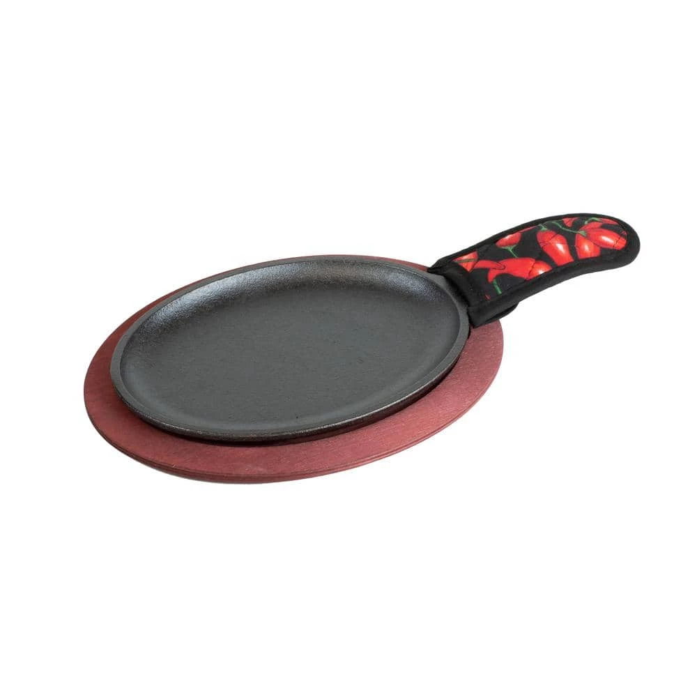 Cast Iron Fajita Skillet Set by Lodge