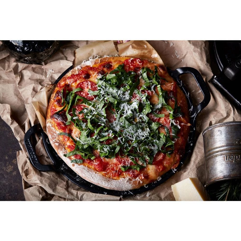 10 in. Seasoned Black Cast Iron Comal Skillet with 2-Side Handles by Victoria - Image 5